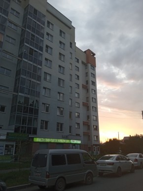 ул. Алтайская,62 в Ревде - revda.yutvil.ru ул. Алтайская,62 в Ревде - revda.yutvil.ru