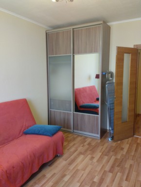 ул. Бакинских комиссаров,99 в Ревде - revda.yutvil.ru - фото 2