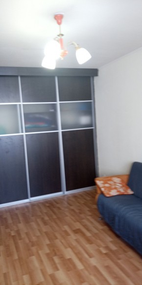 ул. Парниковая,10 в Ревде - revda.yutvil.ru